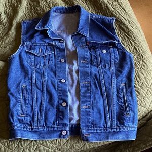 Levi’s cutoff denim jacket vest